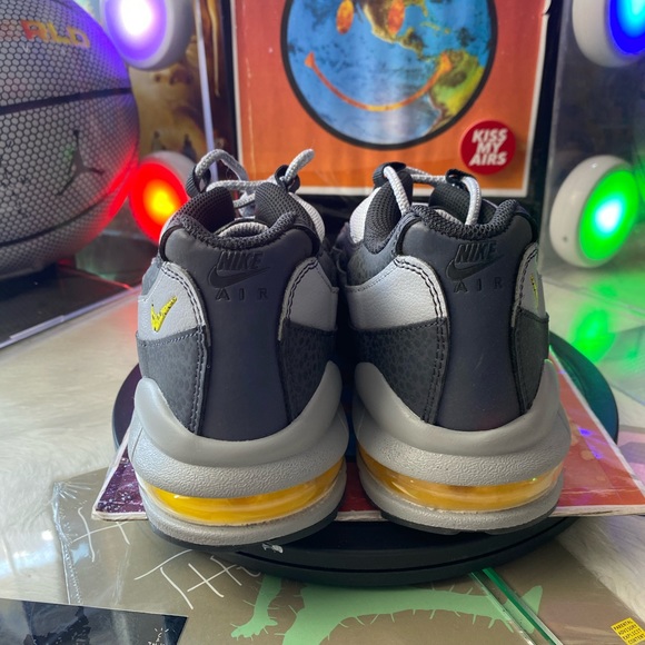 🆕 Nike Air Max 95 Off Noir - Size: Womens 7 - Picture 4 of 10